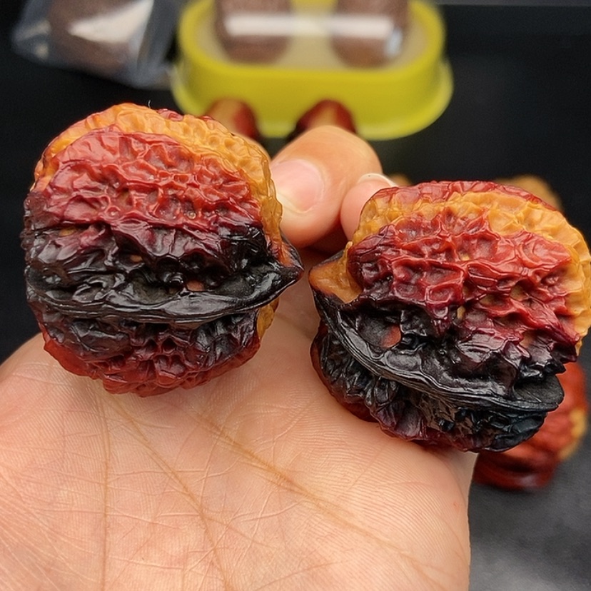 【闪购商品】把件文玩核桃41尺珊瑚绣球蟾