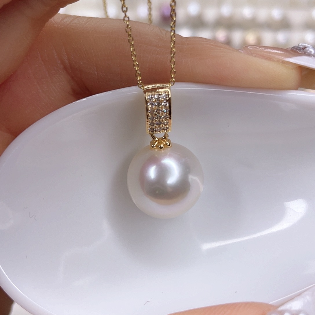 淡水珍珠吊坠(赠链)未镶嵌