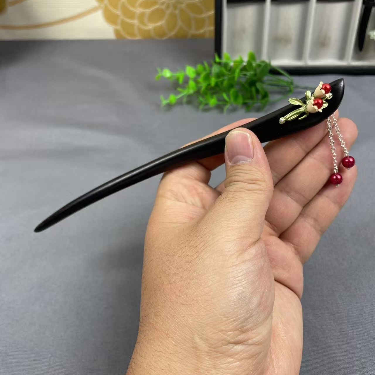 红色铃兰花黑檀木发簪发钗新中式头饰发饰简约款盘发簪子步摇流苏