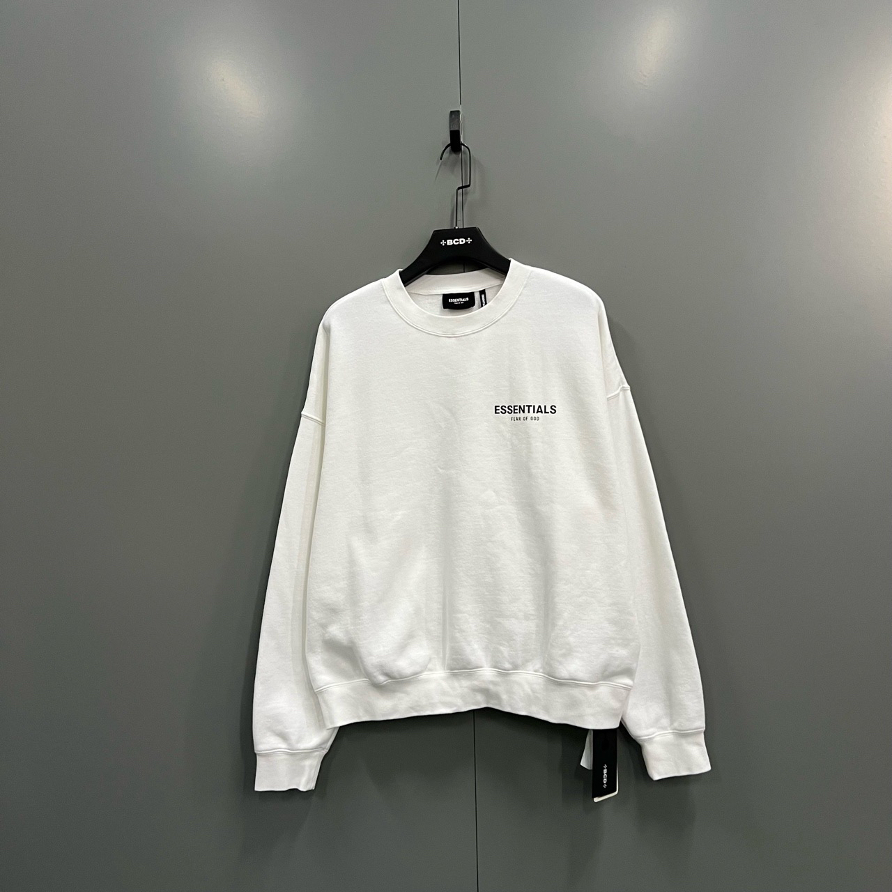 （qq）113 ESSENTIALS 背后桃花印花卫衣 M码/95新/bc010849 污渍