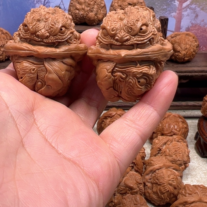 核桃把件蛤蟆头龙蟾