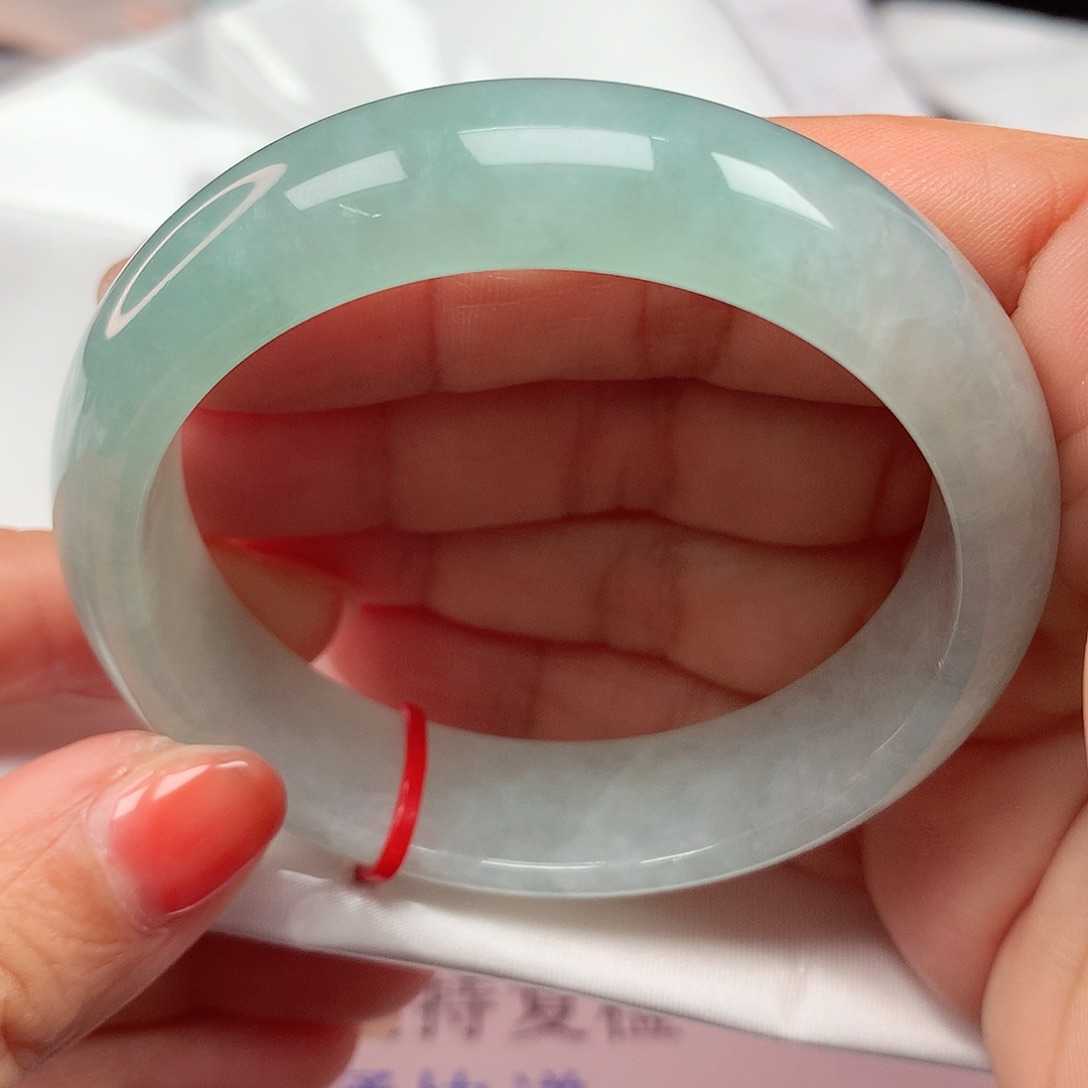 翡翠手镯未镶嵌0827