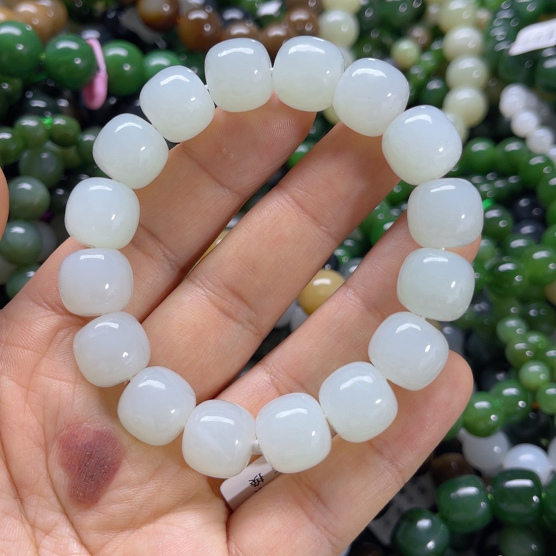 未镶嵌手链和田玉