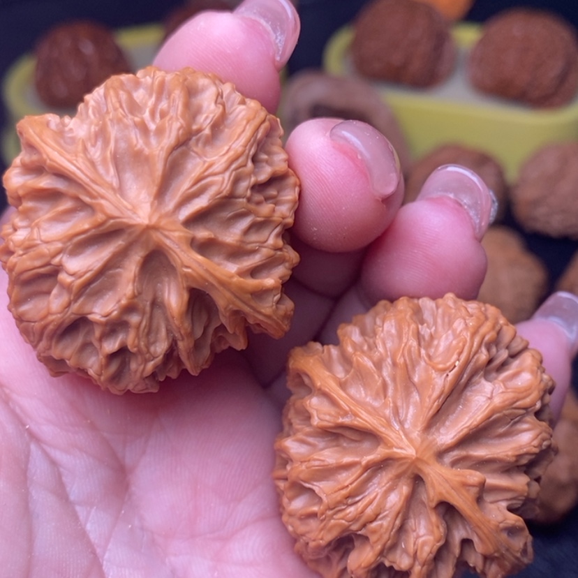 【闪购商品】文玩核桃把件675号苹果40