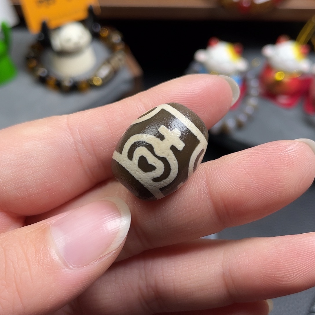 用***6玛瑙/玉髓未镶嵌颈饰