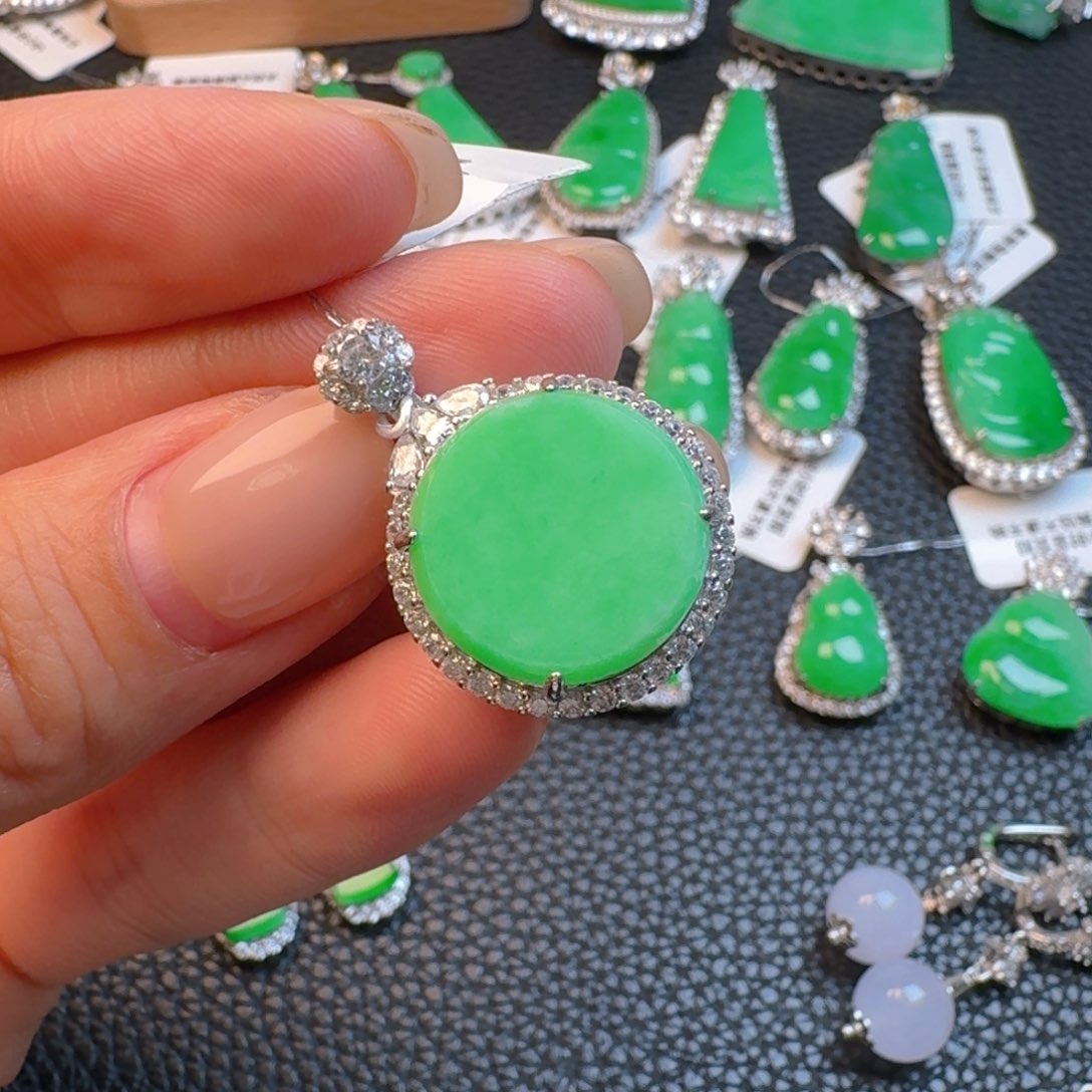 翡翠银S925镶嵌吊坠(不含链)