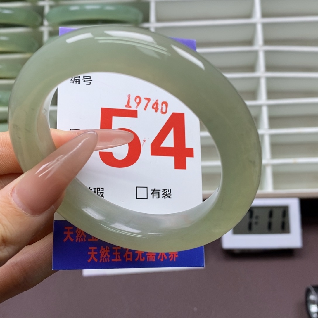 未镶嵌蛇纹石玉手镯