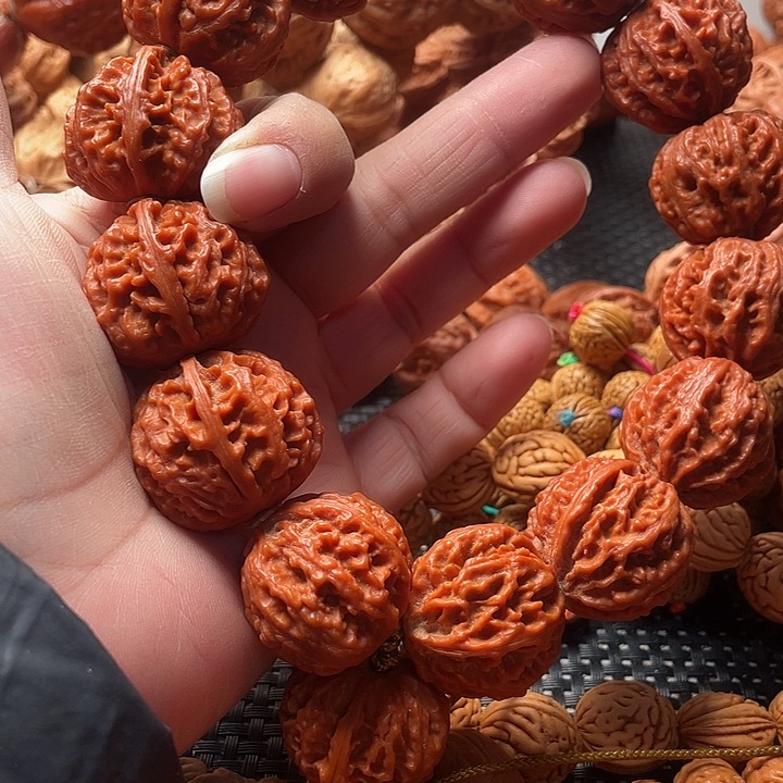 胖***n手串文玩核桃珊瑚纹