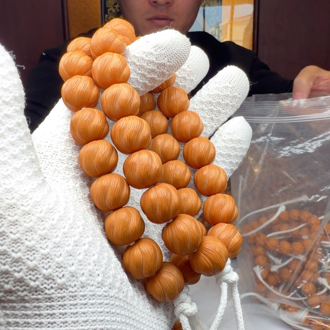 吊坠猴头核桃卷卷酥手持14