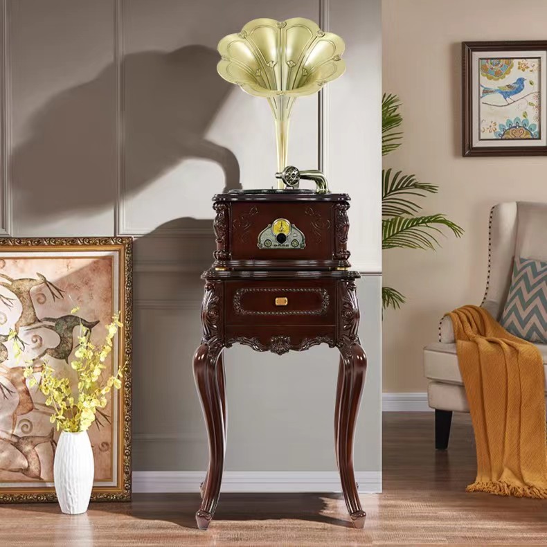 美式客厅雕花胡桃色黑胶留声机家用高档摆件