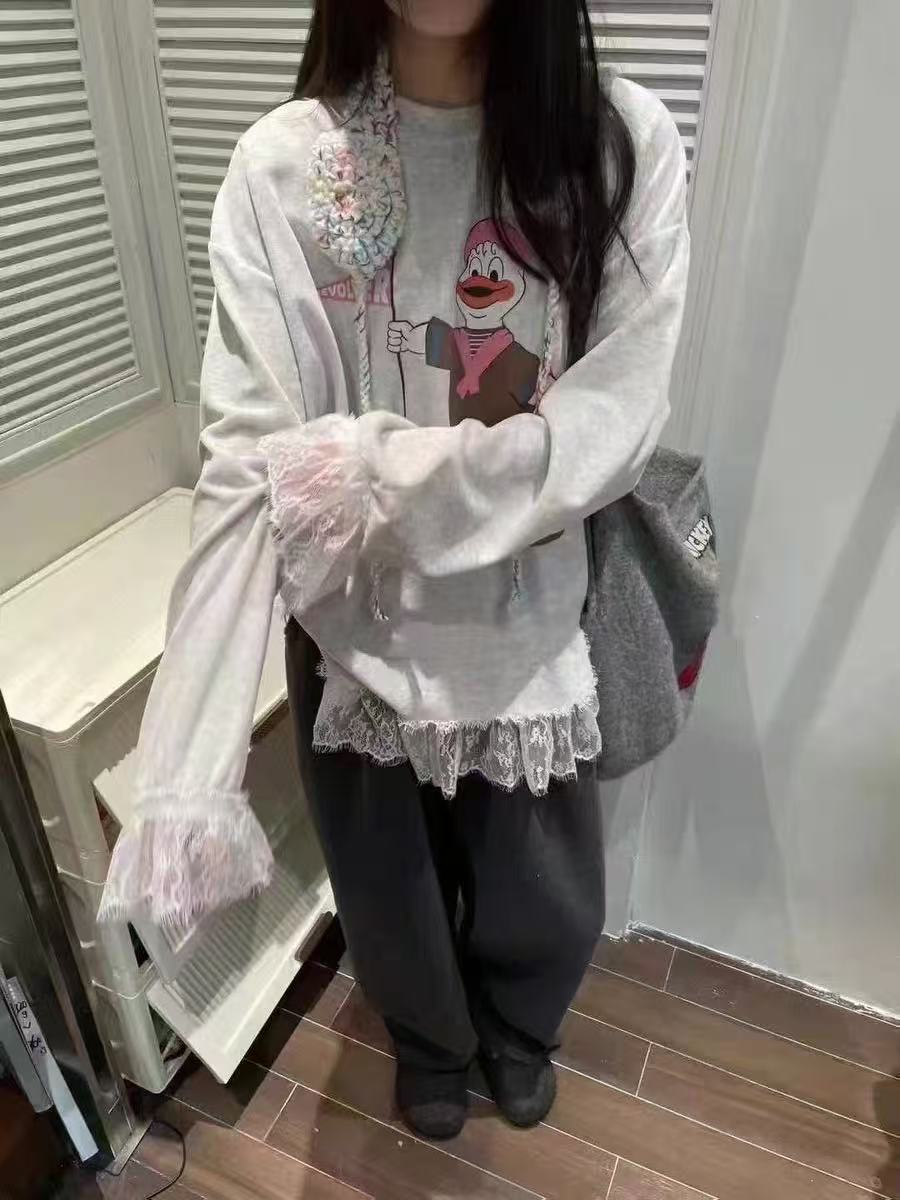 潮牌中长款蕾丝拼接磨毛T恤