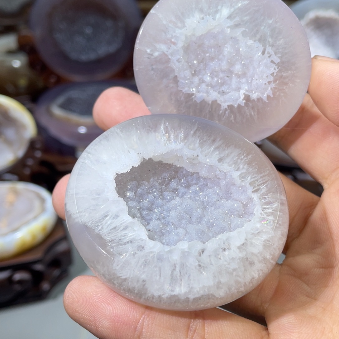 未镶嵌大型摆件（非配饰）水晶聚宝盆