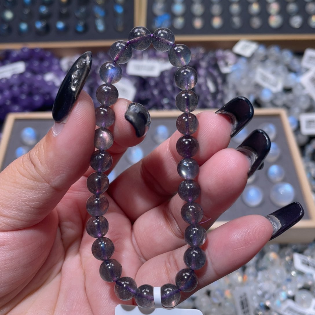 K***y手链未镶嵌长石紫彩光灰月光手链6.7mm