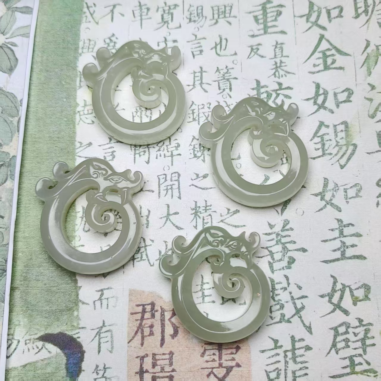 【小迪补贴】和田玉玉猪龙吊坠多样性发货拍一发一