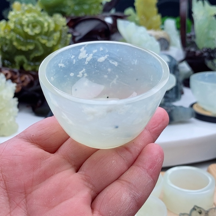 岫玉四大名玉杯60c c未镶嵌