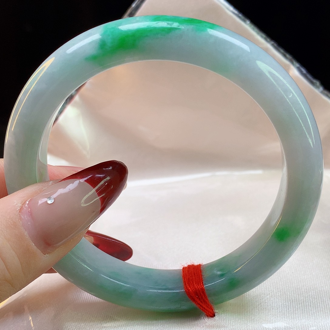 翡翠手镯未镶嵌天然翡翠7050