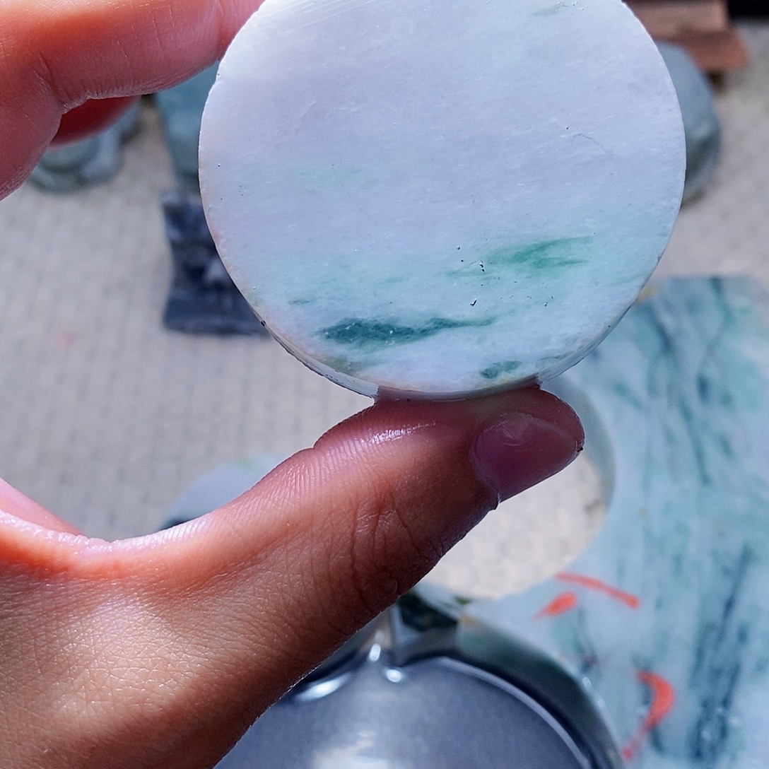 翡翠未镶嵌颈饰588