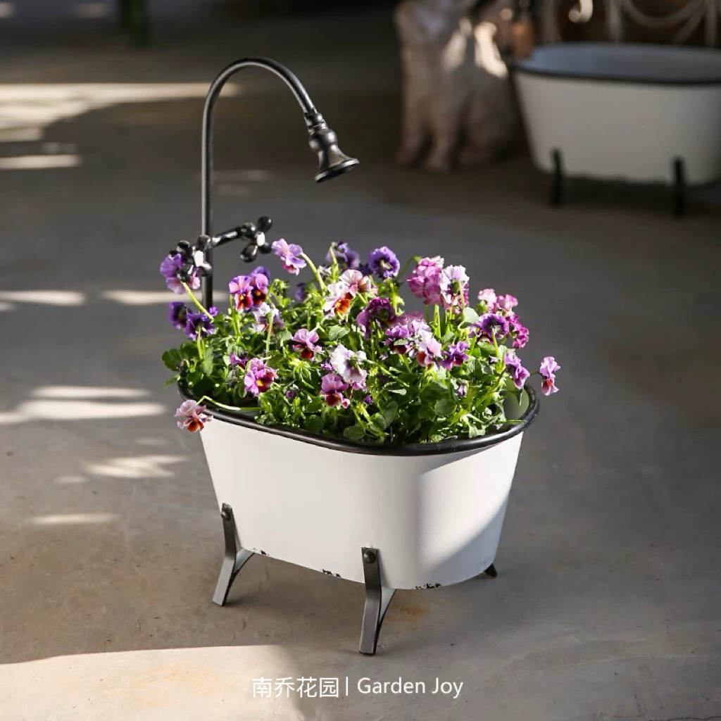 【南乔花园】园艺杂货 浴缸盆器铁艺铁皮做旧 白色水龙头浴盆花盒