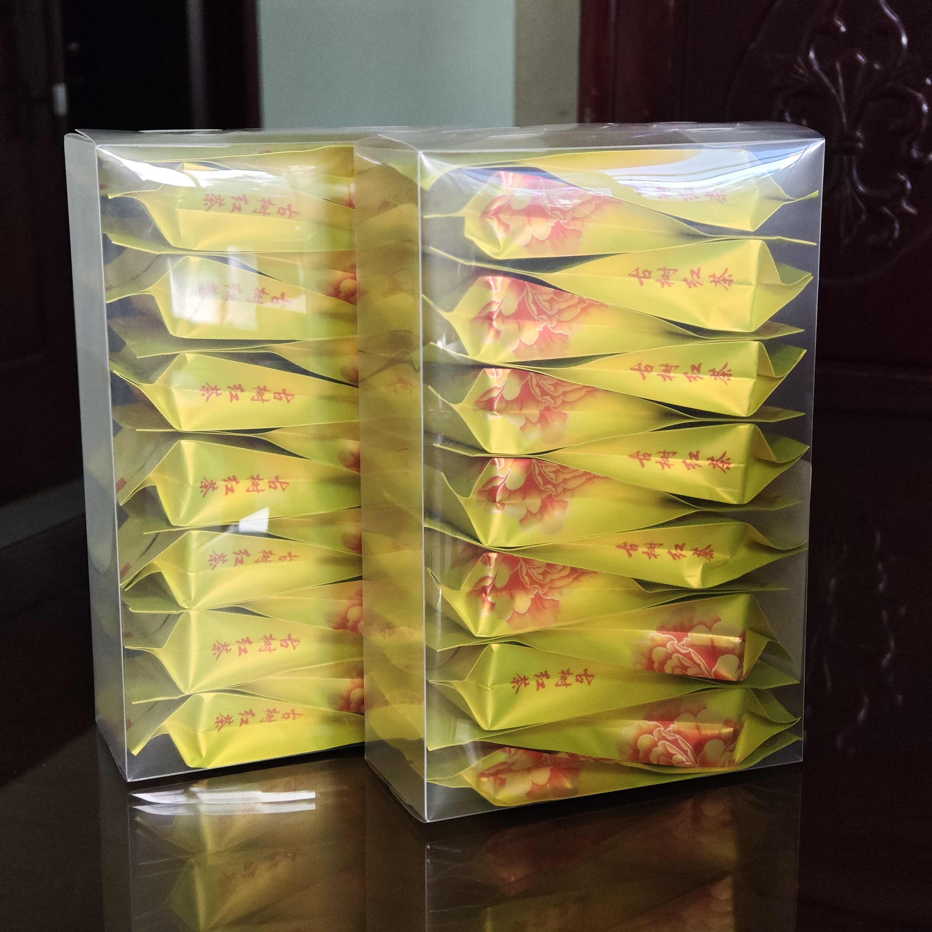 PVC盒-古树红茶100克X2盒