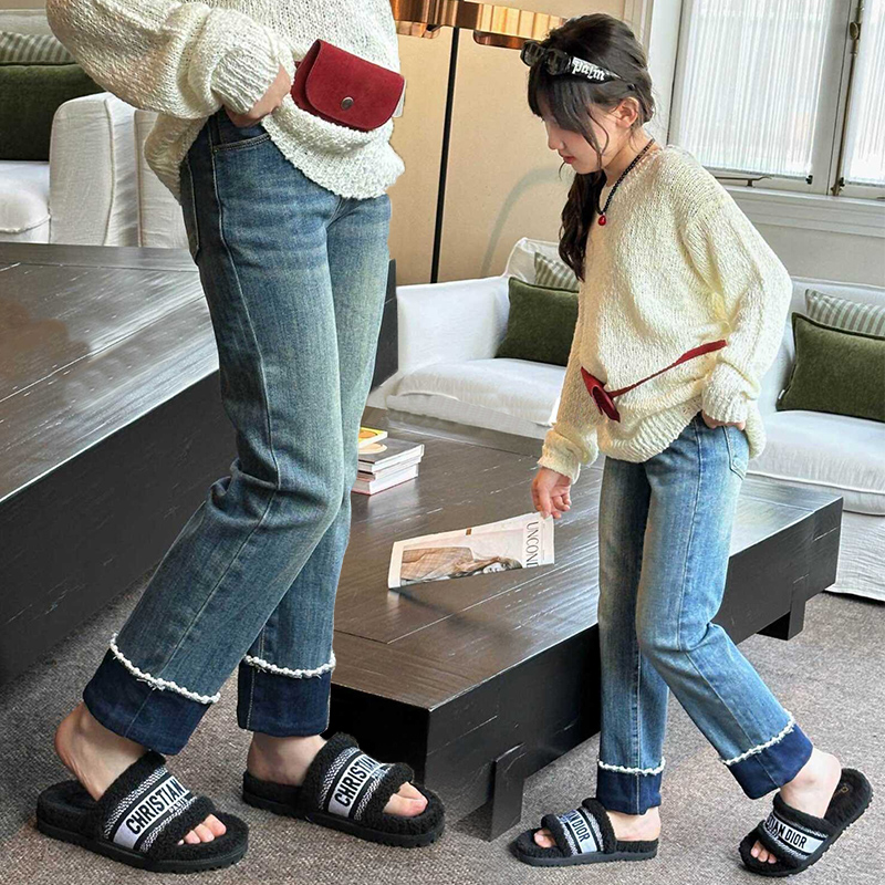 女童韩版烟管裤子秋季2025新款儿童牛仔裤时尚洋气中大童弹力舒适