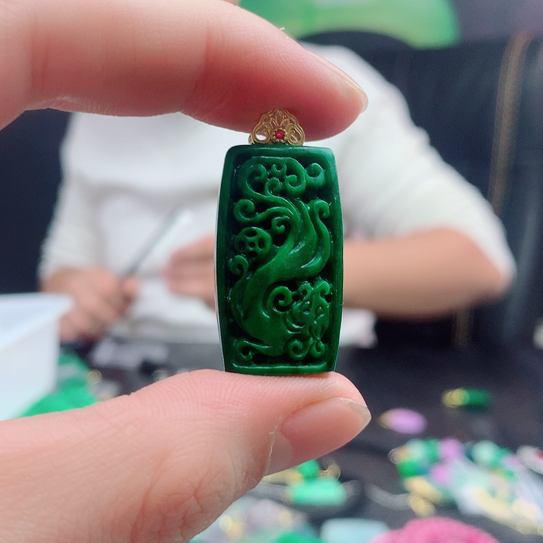 翡翠银S925镶嵌颈饰