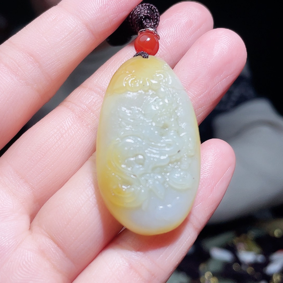 和田玉颈饰未镶嵌