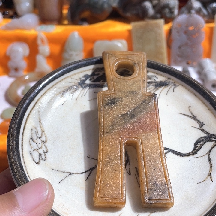 瓷片135689975311346788