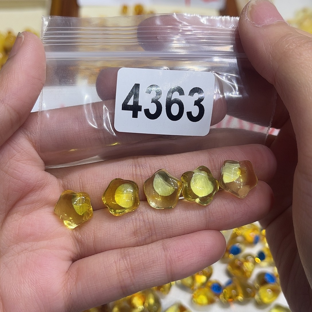 琥珀未镶嵌裸石蜜蜡