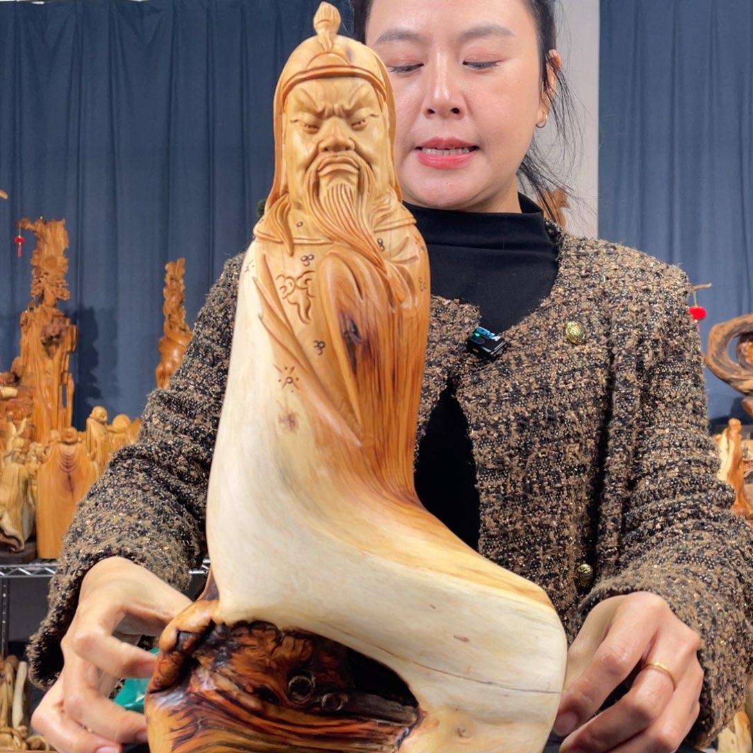 柏木（崖柏）随型摆件