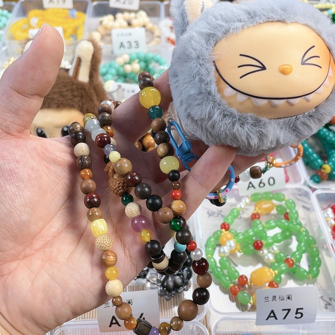 玉髓手饰银S925镀金镶嵌