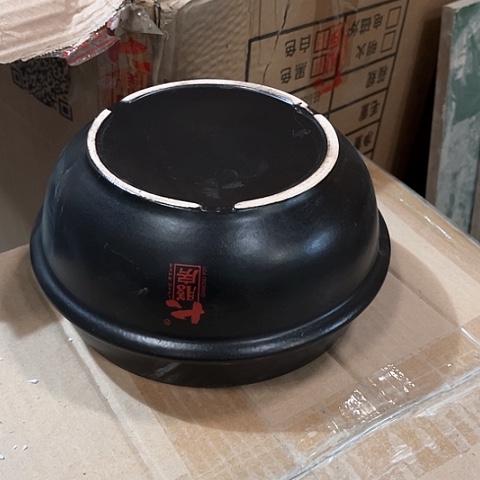 微瑕，明火，口径17高度8.5石锅2个