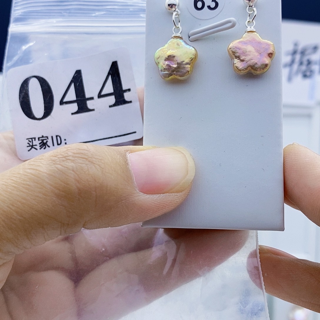 颈饰钛钢淡水珍珠