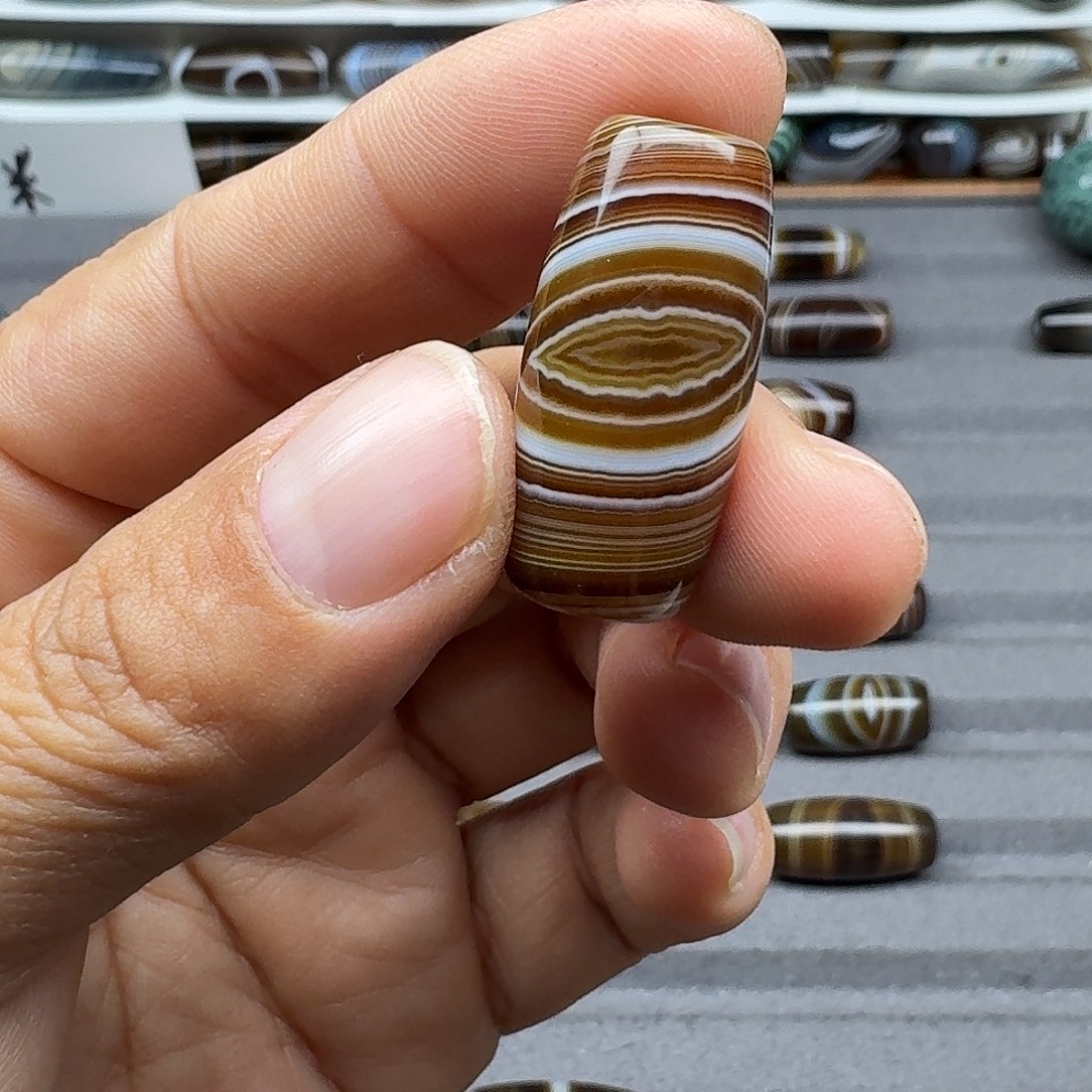 打***街玛瑙/玉髓合金珠宝半成品