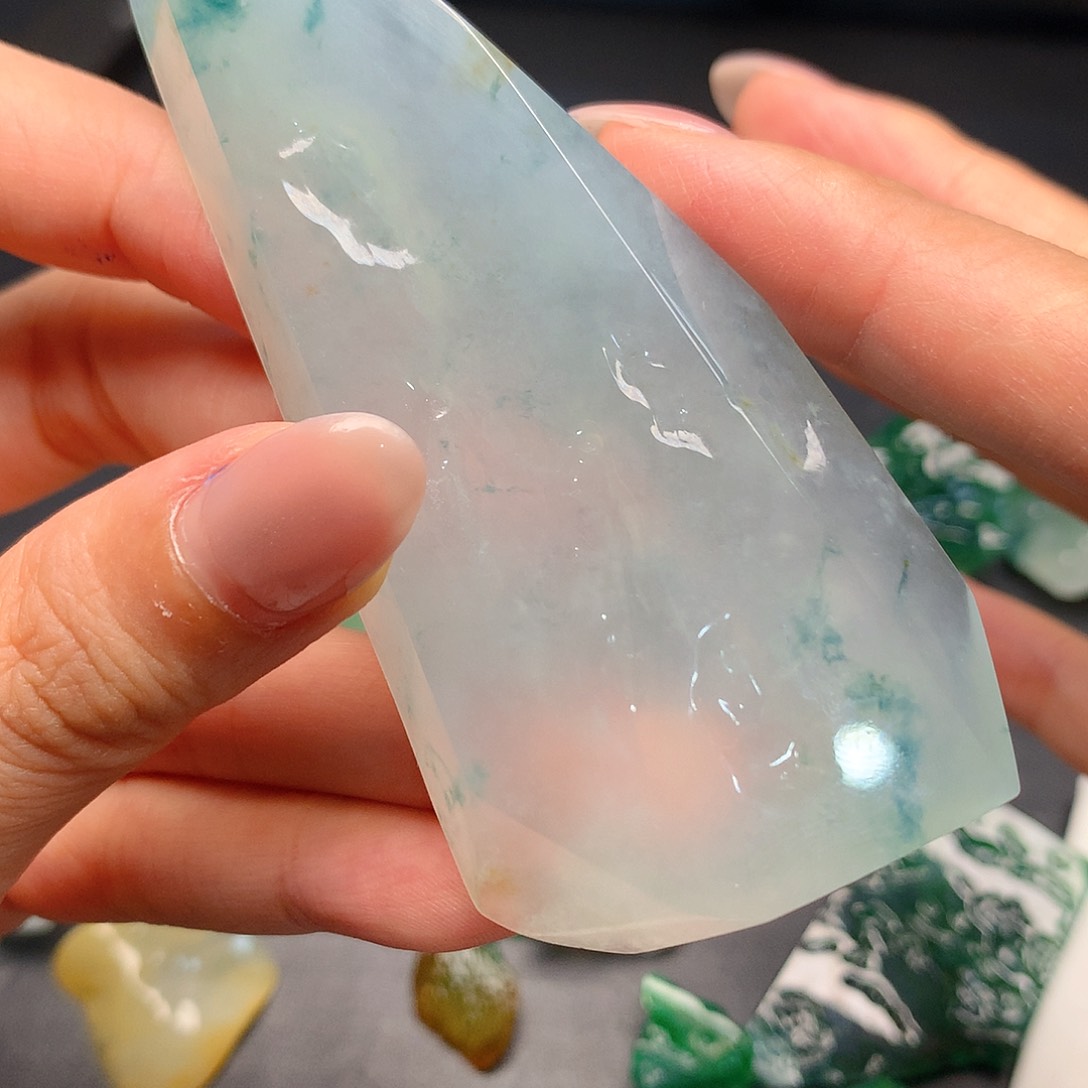 定制翡翠未镶嵌不退不换