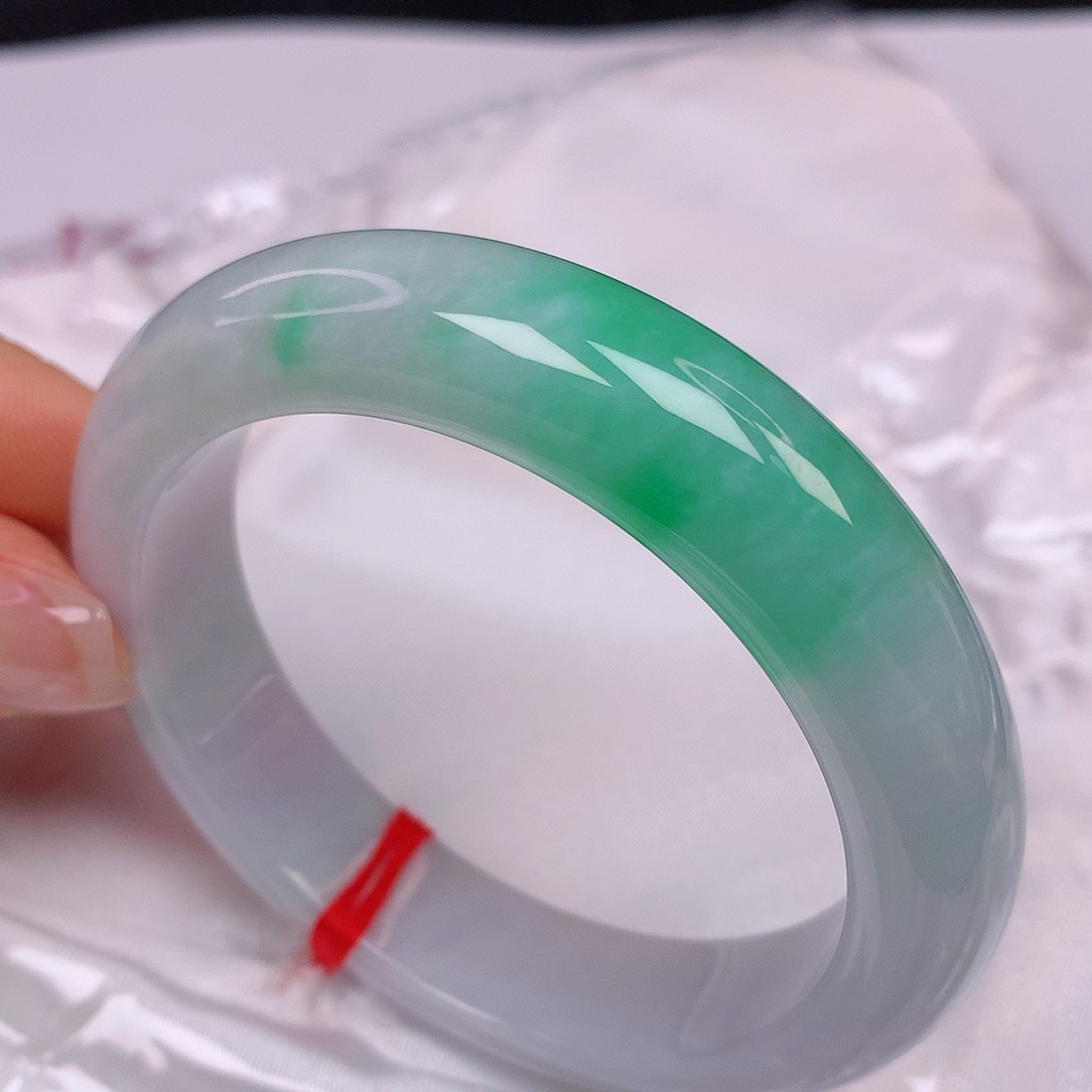 【闪购商品】翡翠未镶嵌手镯53翡翠手镯