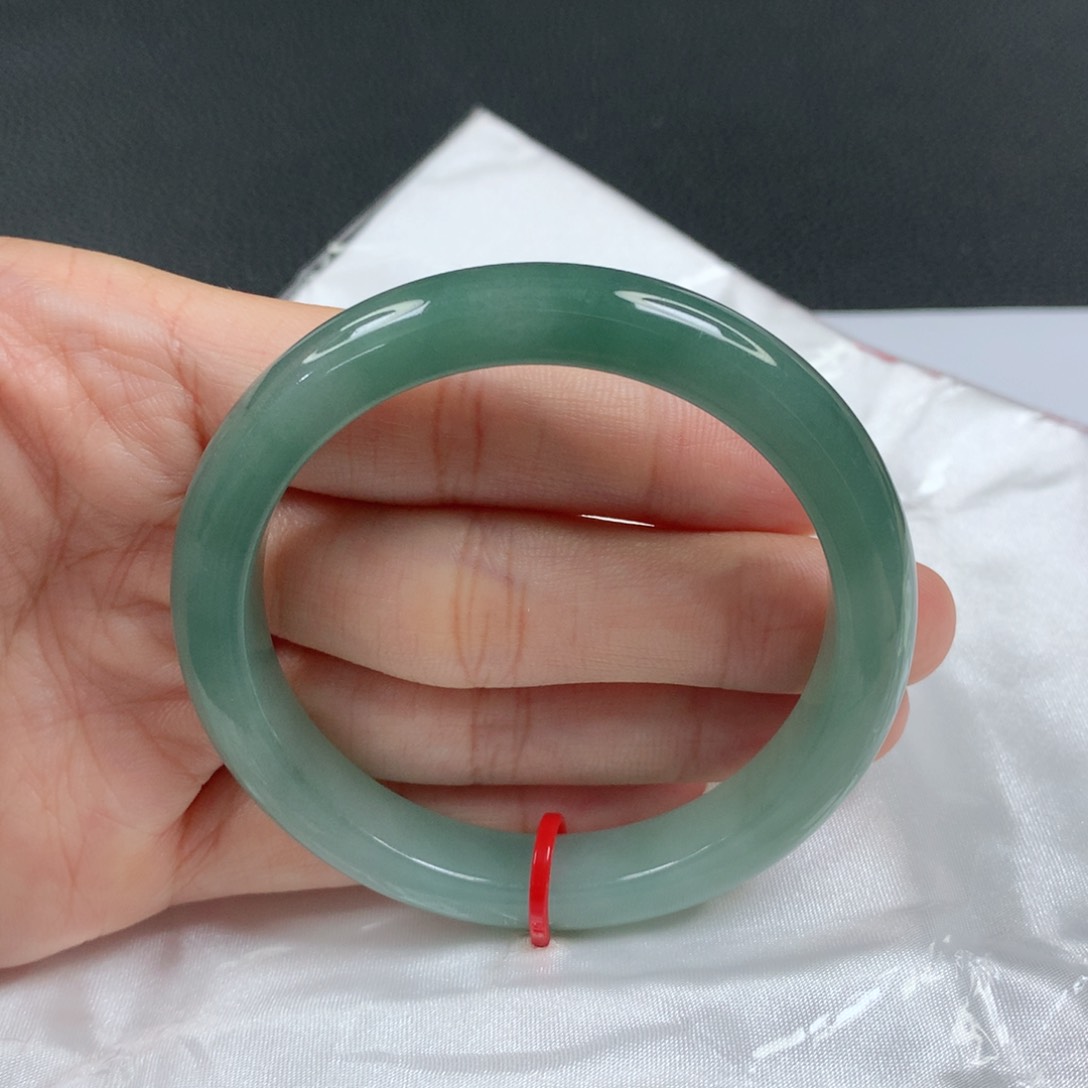 翡翠手镯未镶嵌天然54圈