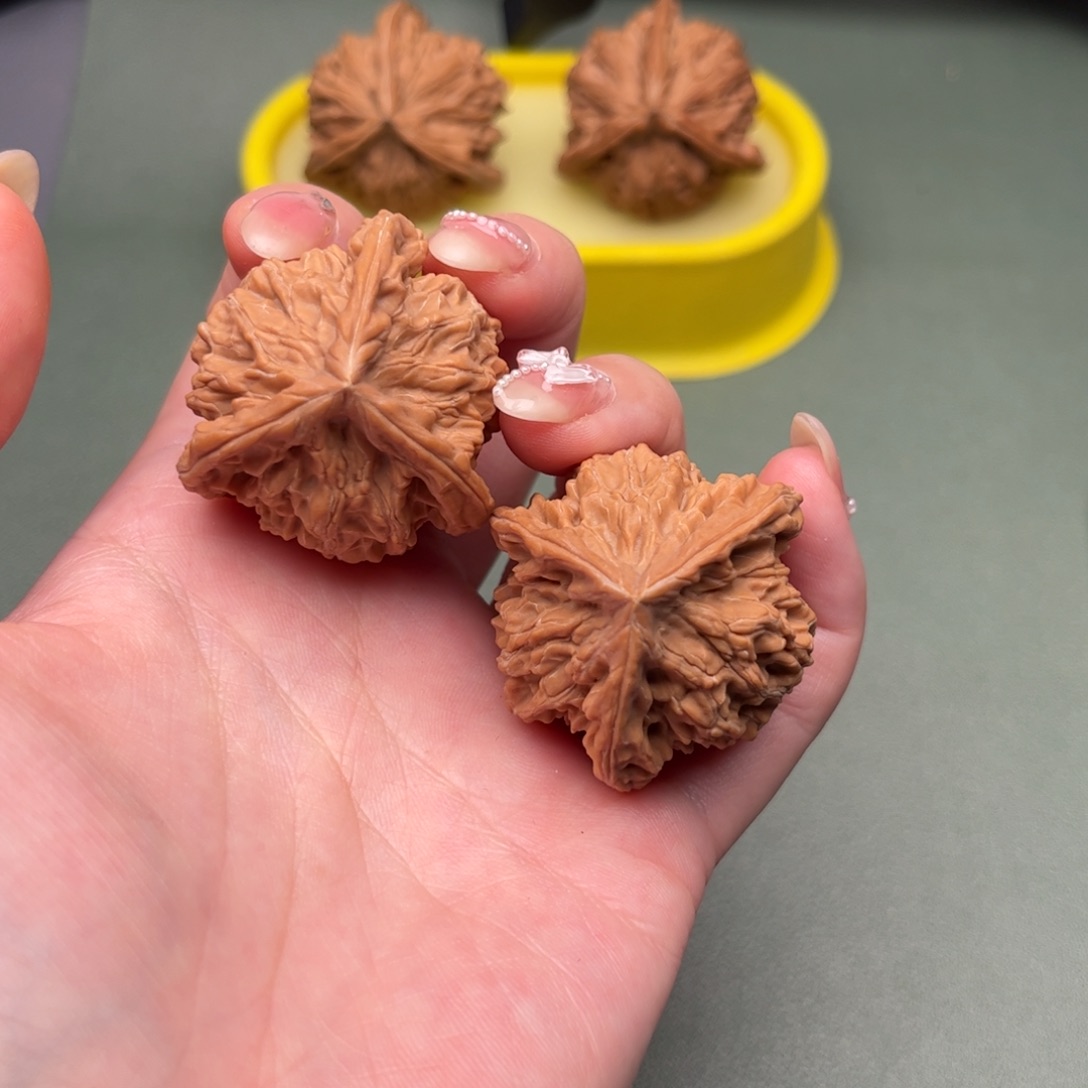 文玩核桃把件盘山