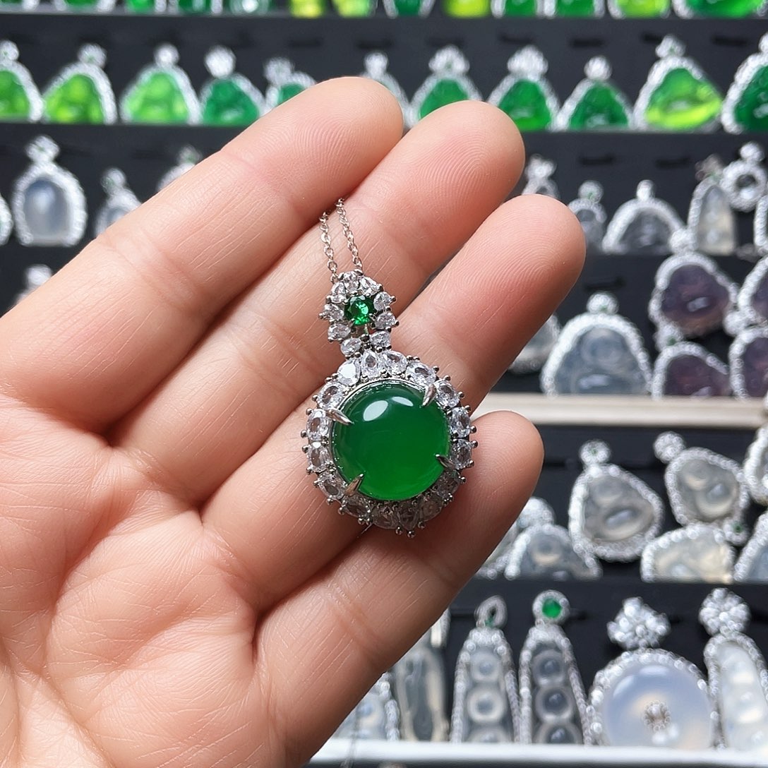 玛瑙/玉髓颈饰合金