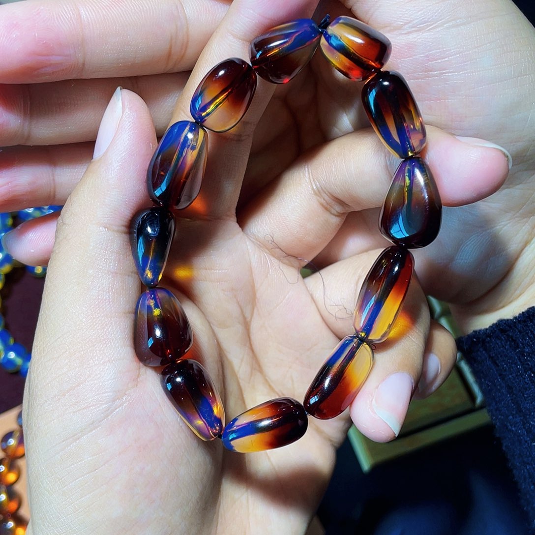 蓝珀裸石未镶嵌随行红蓝手串13.25克