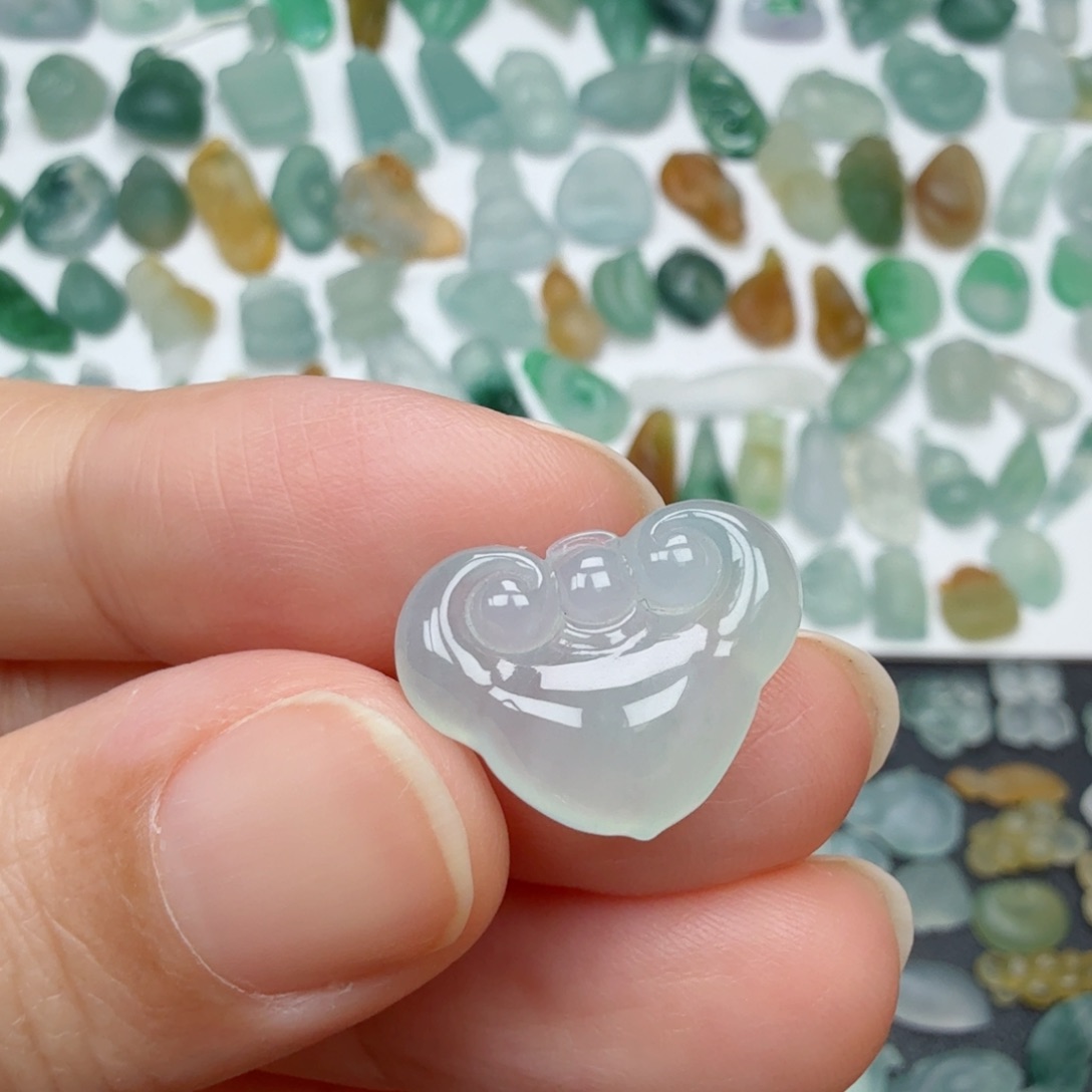 未镶嵌定制翡翠如意锁