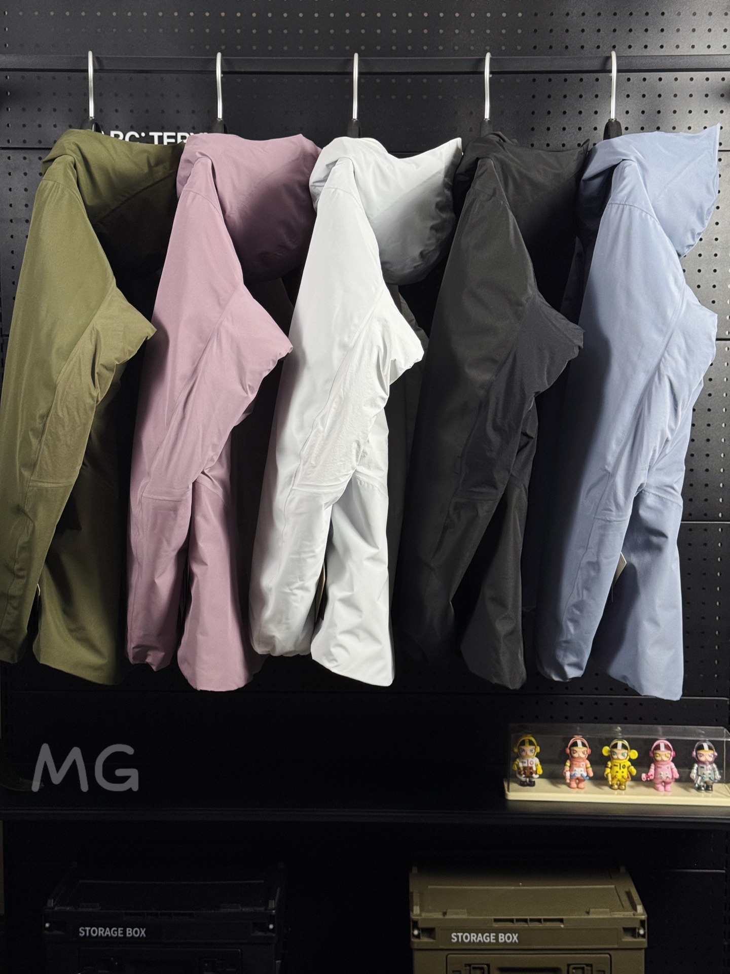 男子户外羽绒鹅绒服