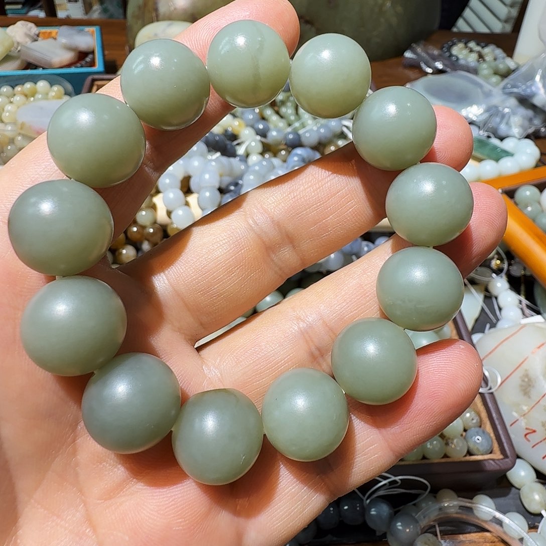 和田玉（子料）未镶嵌手链