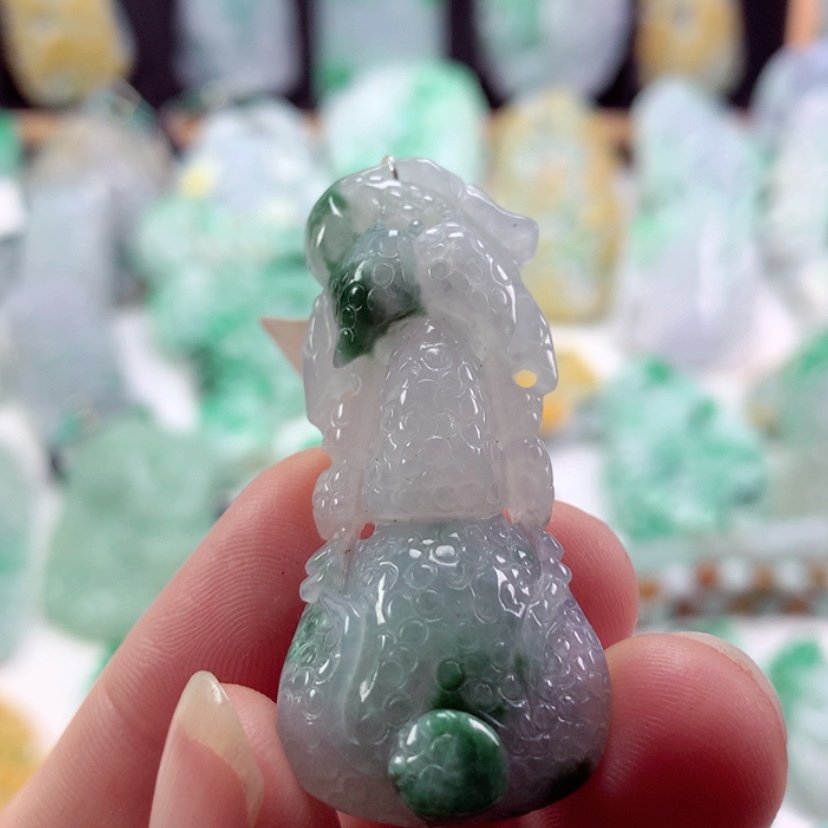 【闪购商品】翡翠吊坠(不含链)未镶嵌