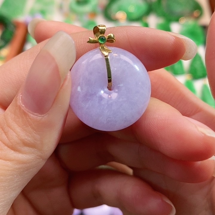 颈饰未镶嵌翡翠吊坠