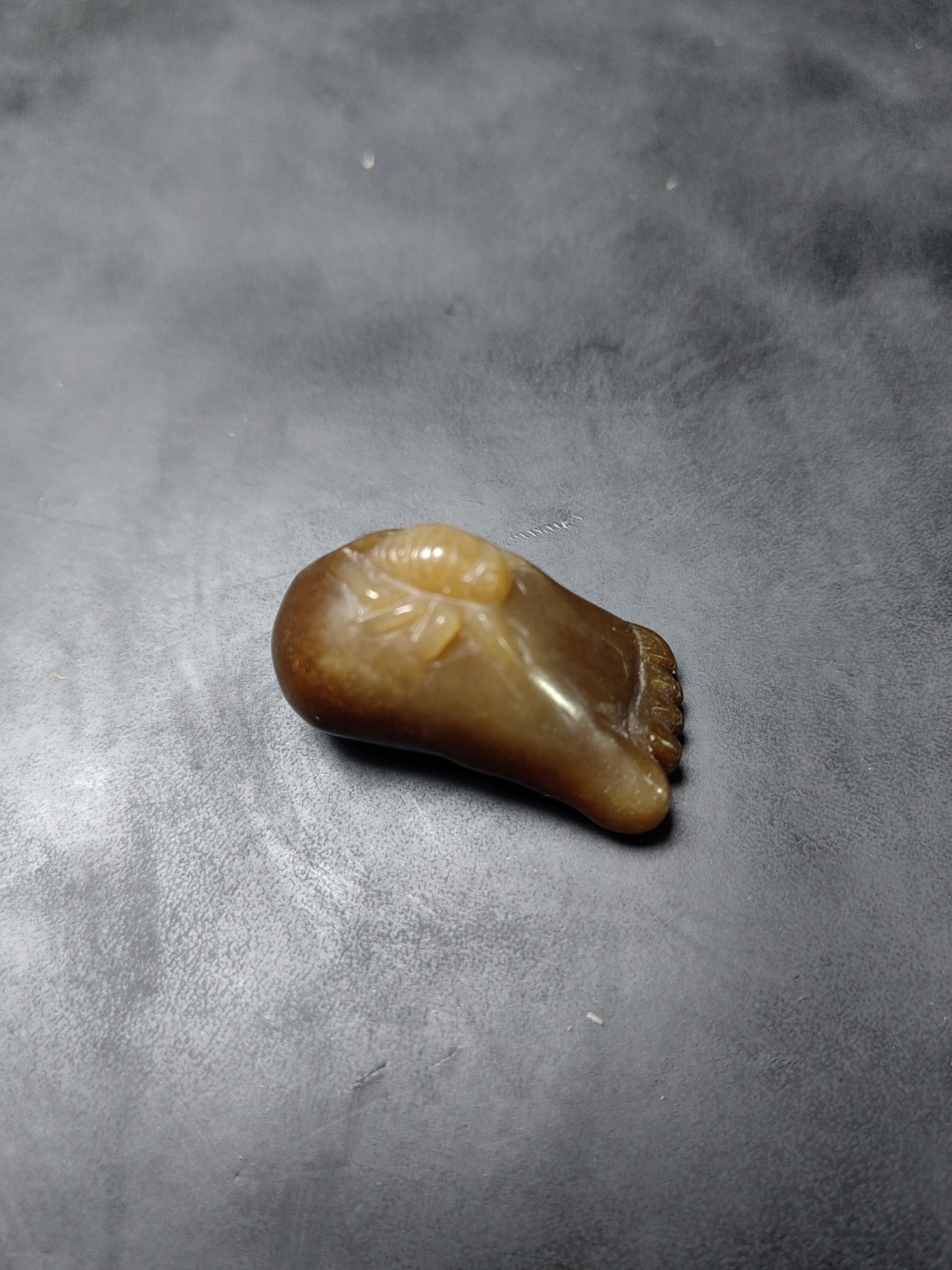 新疆和田玉吊坠。