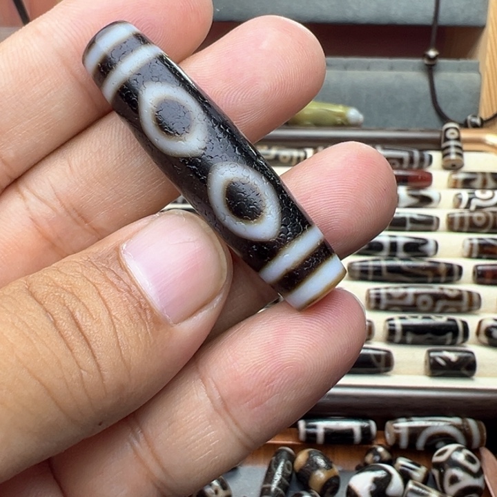 未镶嵌颈饰玛瑙/玉髓名