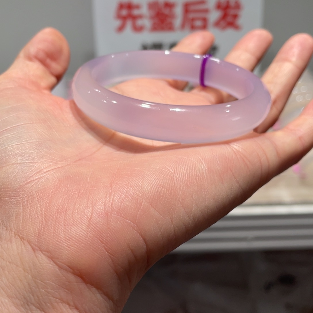 团****玛瑙/玉髓手镯合金58