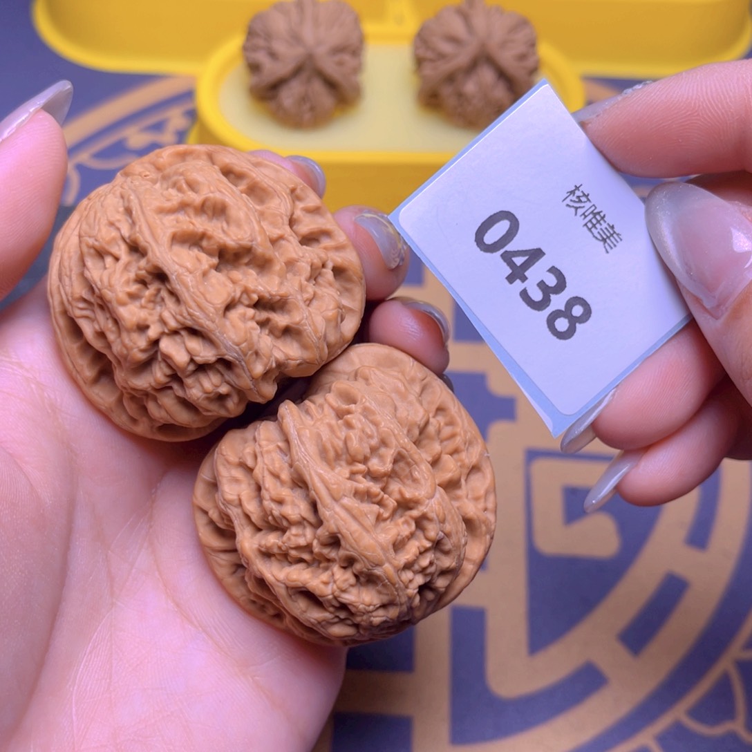 文玩核桃把件粗筋45～0438