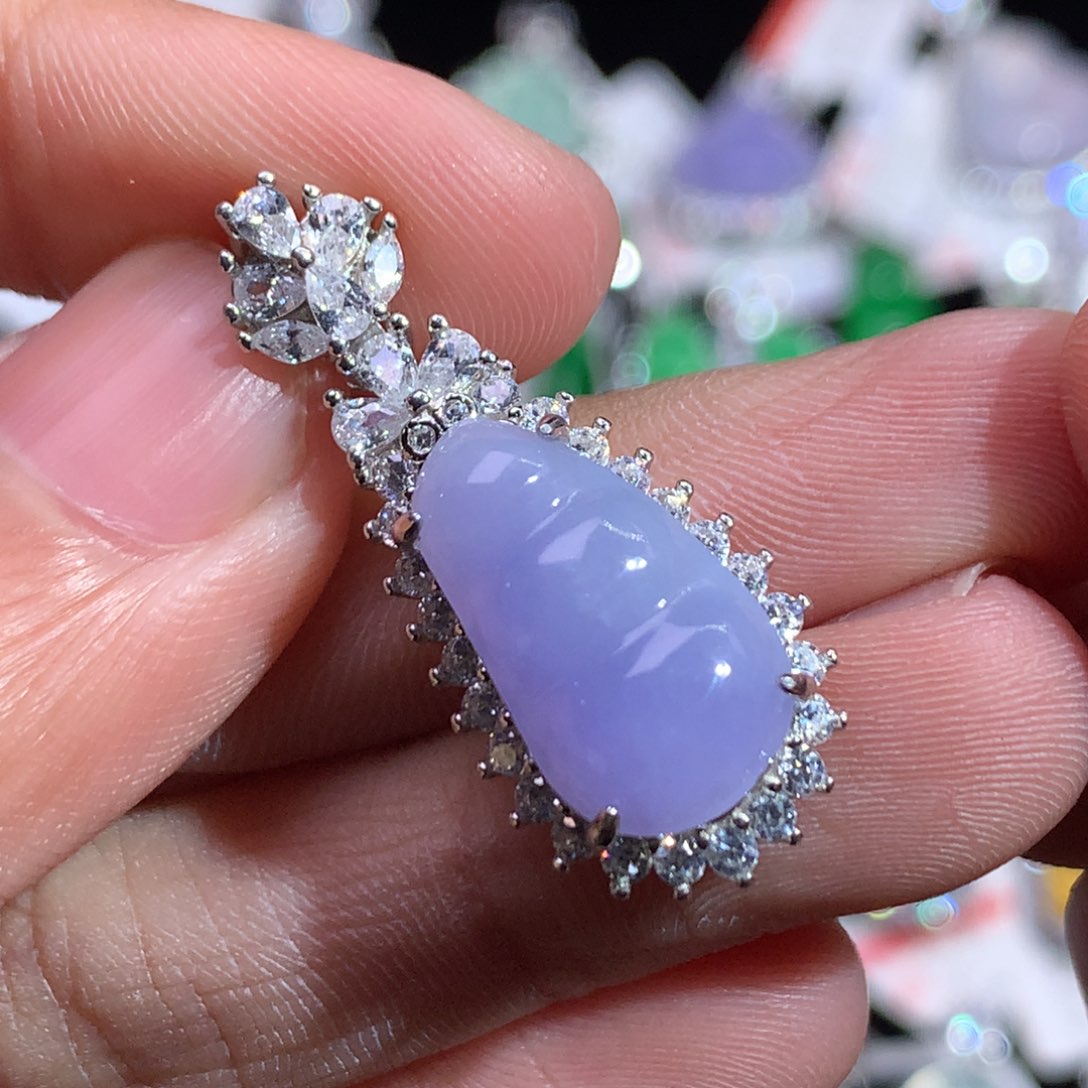 翡翠颈饰银S925镶嵌紫福豆吊坠