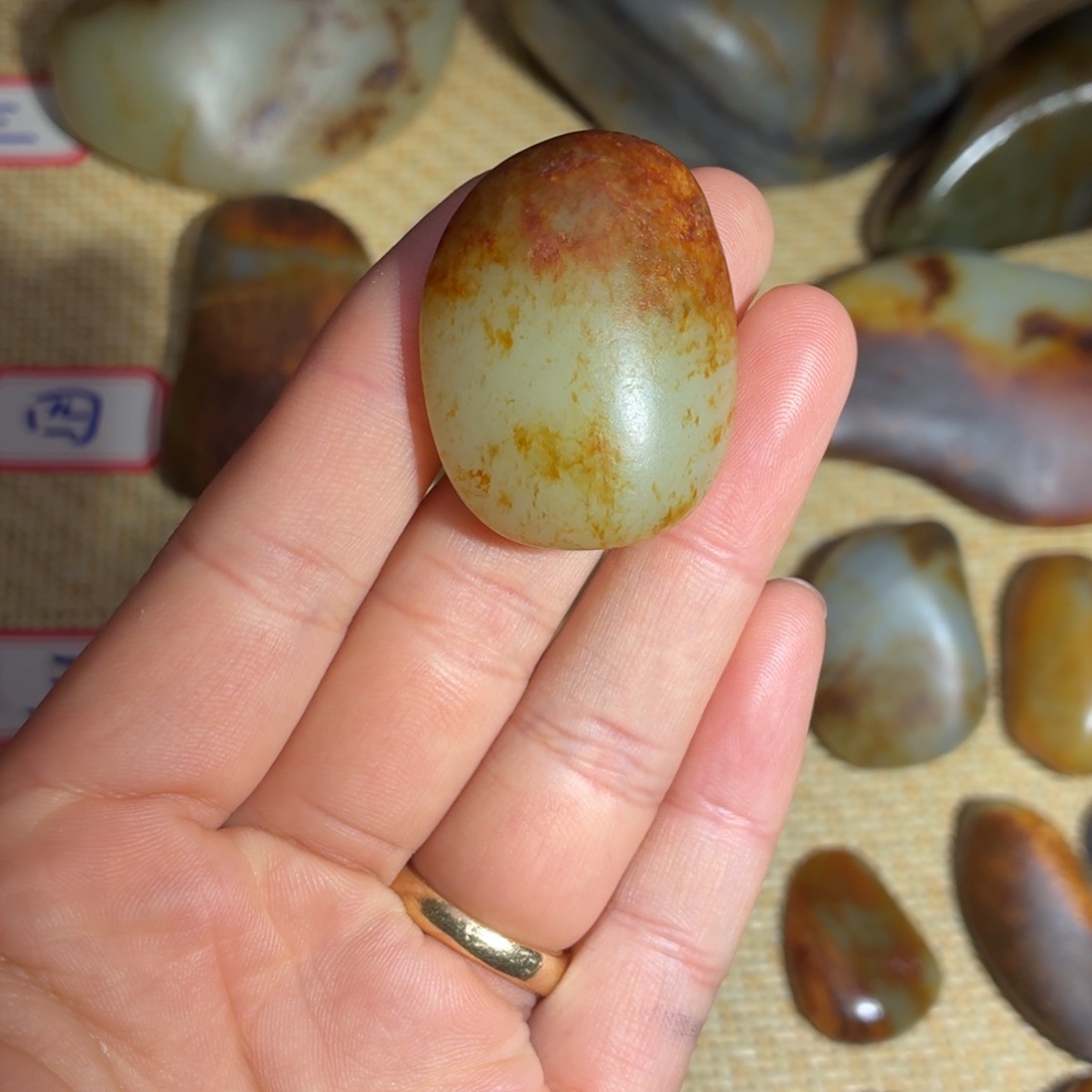 成***司和田玉未镶嵌挂件27g